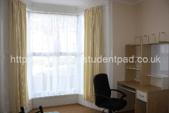 Room 1 (2)